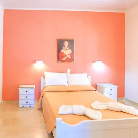 Amalia * Agios Spyridon (Corfu)