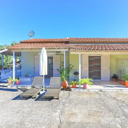 Amalia Apartment
